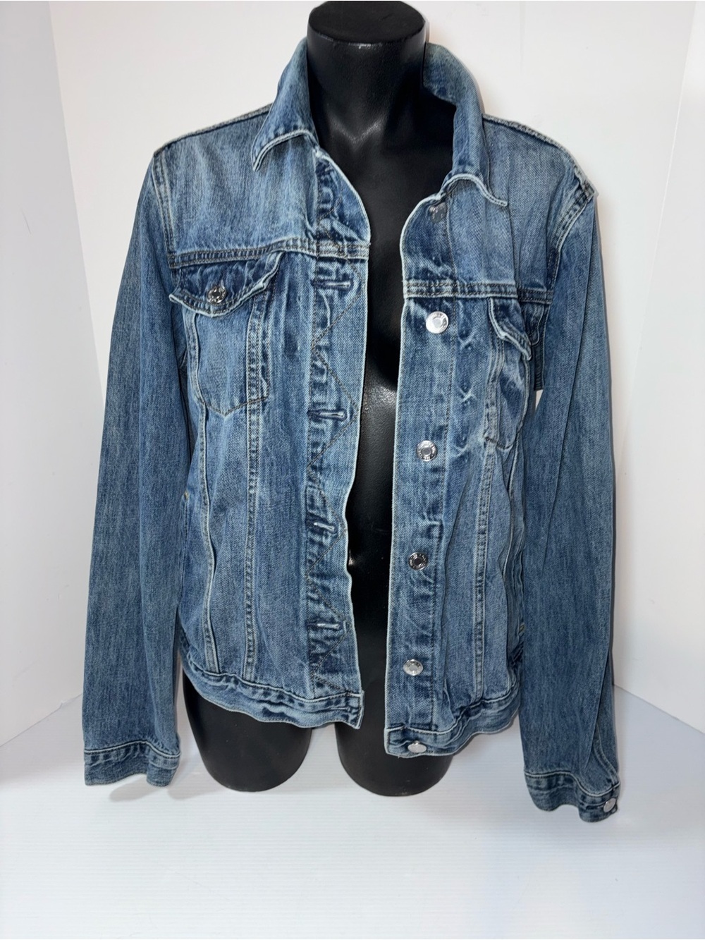 Classic Light Blue Denim Jeans